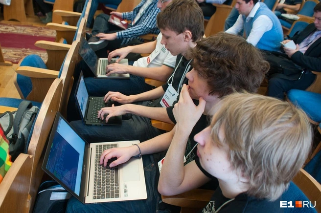 Сейчас самые востребованные технические специальности — в IT-сфере | Источник: Артем Устюажнин / E1.RU