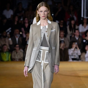 Burberry весна/лето 2020