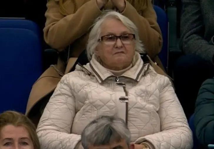 Валентина Лаврентьевна всегда наблюдала за выступлениями внучки