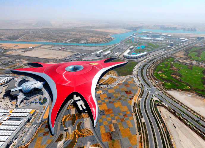  V12, Ferrari world, Абу-Даби, ОАЭ