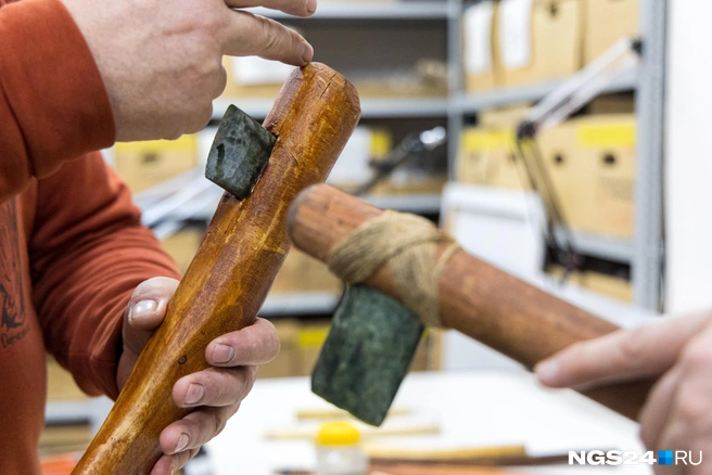 Нефритовый топор | Источник: Мария Ленц / NGS24.RU