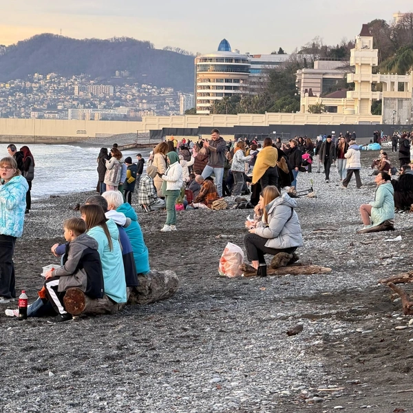 Пляж «Ривьера» | Источник: Любимый Сочи /telegram