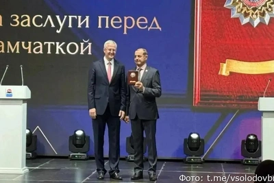 Жителям Камчатки вручили государственные и краевые награды