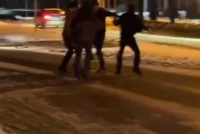 Жестокое избиение мужчины в Волжске попало на видео