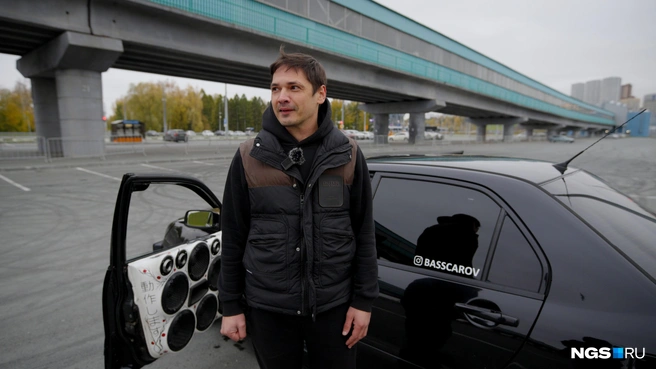 Если бы Алексей сам собирал такую машину, то она стоила бы 1,5 миллиона рублей | Источник: Антон Дигаев / NGS.RU