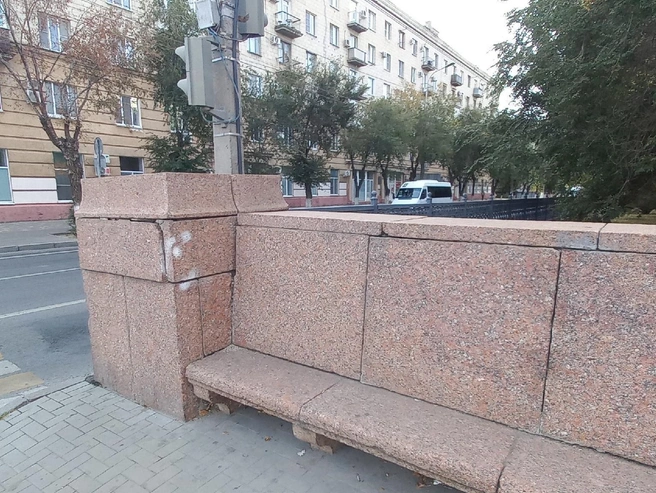 А если под колеса выпадет? | Источник: Максим Гелунов / Vk.ru