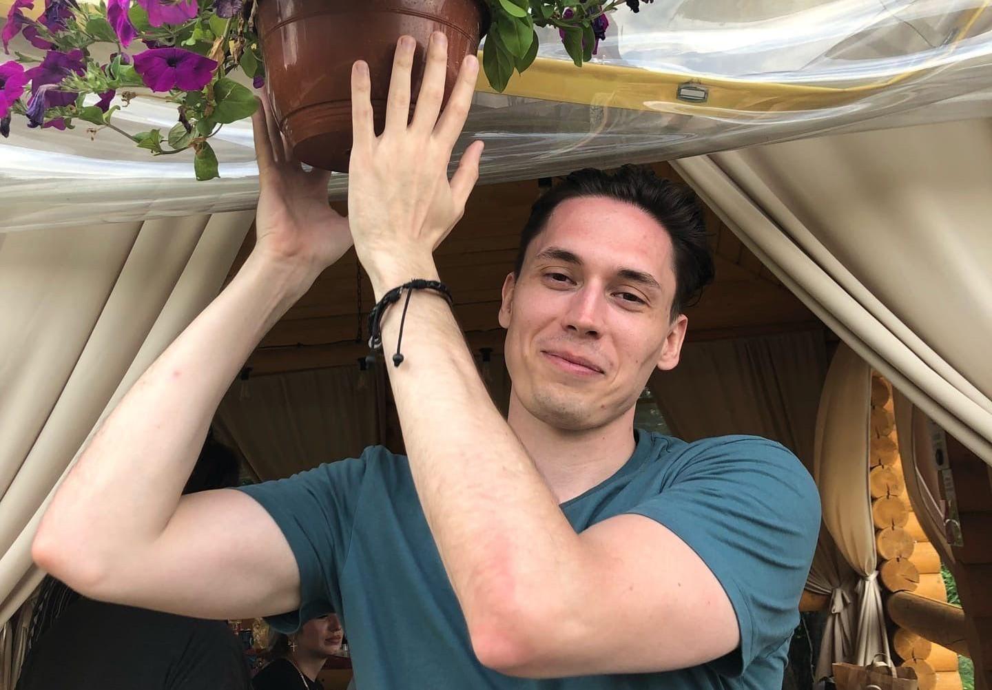 Поговорил с мамой и исчез: в Волгограде ищут бесследно исчезнувшего молодого мужчину