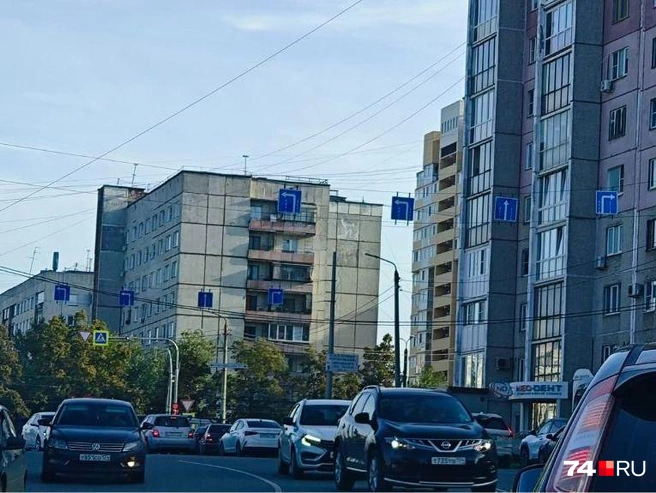 Заторы на Чайковского скапливаются каждое утро | Источник: читатель 74.RU