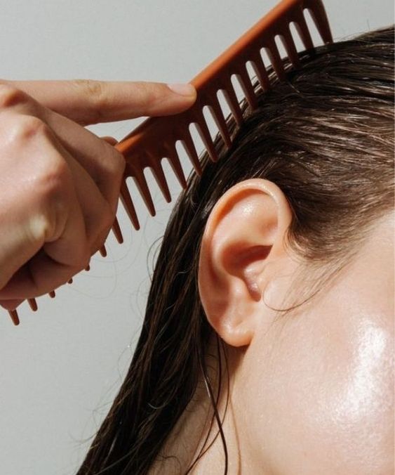 Себорея: что делать, если шелушится кожа головы