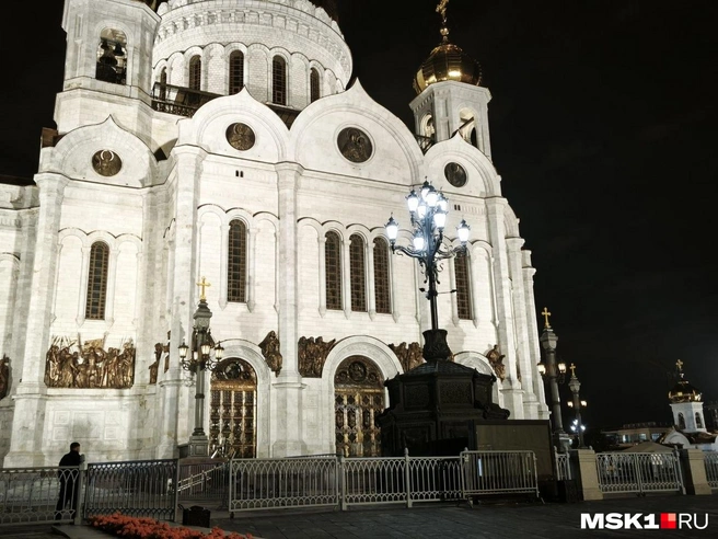 У храма стоят заборы | Источник: Михаил Мечев / MSK1.RU