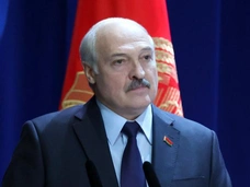 Семь внуков, красавец сын и его загадочная мама. Семья Александра Лукашенко
