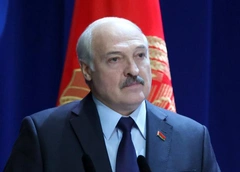 Семь внуков, красавец сын и его загадочная мама. Семья Александра Лукашенко