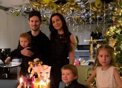 Мать детей Дурова подала на него в суд из-за насилия над сыном и алиментов в 150 тысяч евро