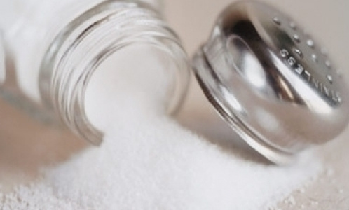 Минздрав считает, что через 10 лет россияне будут есть меньше соли