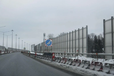 На КАД у развязки с Приморским шоссе ограничили движение