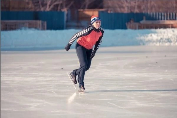 Лариса 12 лет посвятила конькобежному спорту | Источник: Из архива Ларисы Лутошкиной