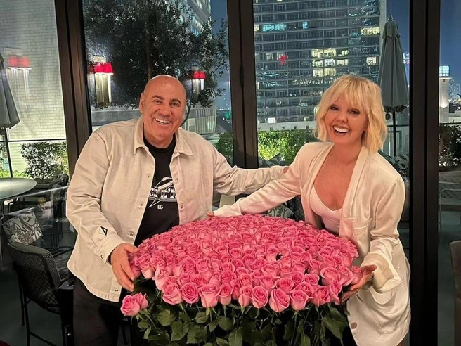 Валерия уверяет, что ее лучший друг — это муж, что вообще-то очень удобно для Иосифа | Источник: Валерия / T.me