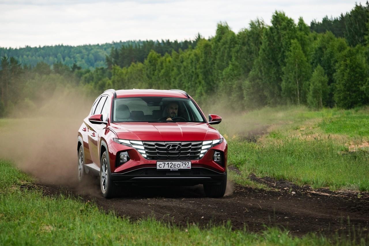 Тест-драйв нового Hyundai Tucson 2021 года: цена автомобиля, доступные  двигатели и коробки передач - 28 июня 2021 - НГС.ру