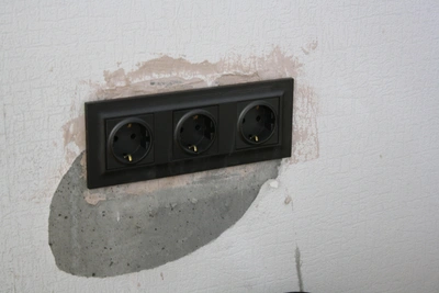 Мальчик получил ожоги от тока в Новосибирске, родители винят УК