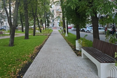 В Казани завершили благоустройство сквера «Тебриз»