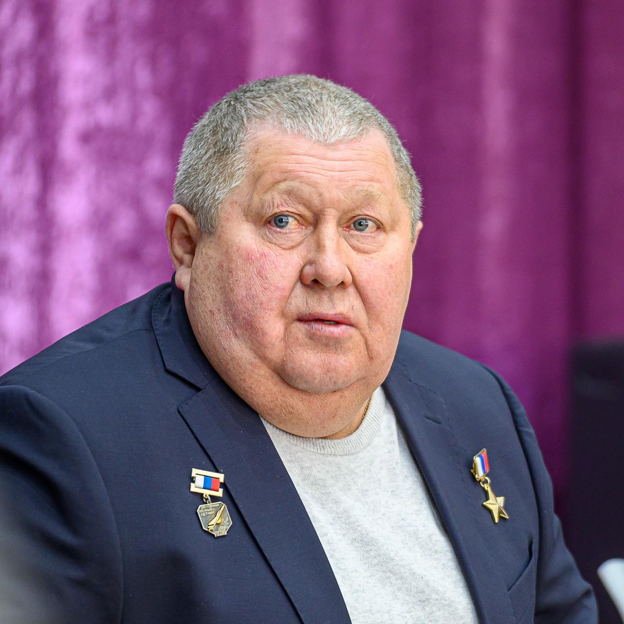 <p>Владимир Алимов</p>