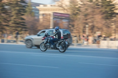 Лихач с 93 штрафами устроил смертельную погоню в Приморье