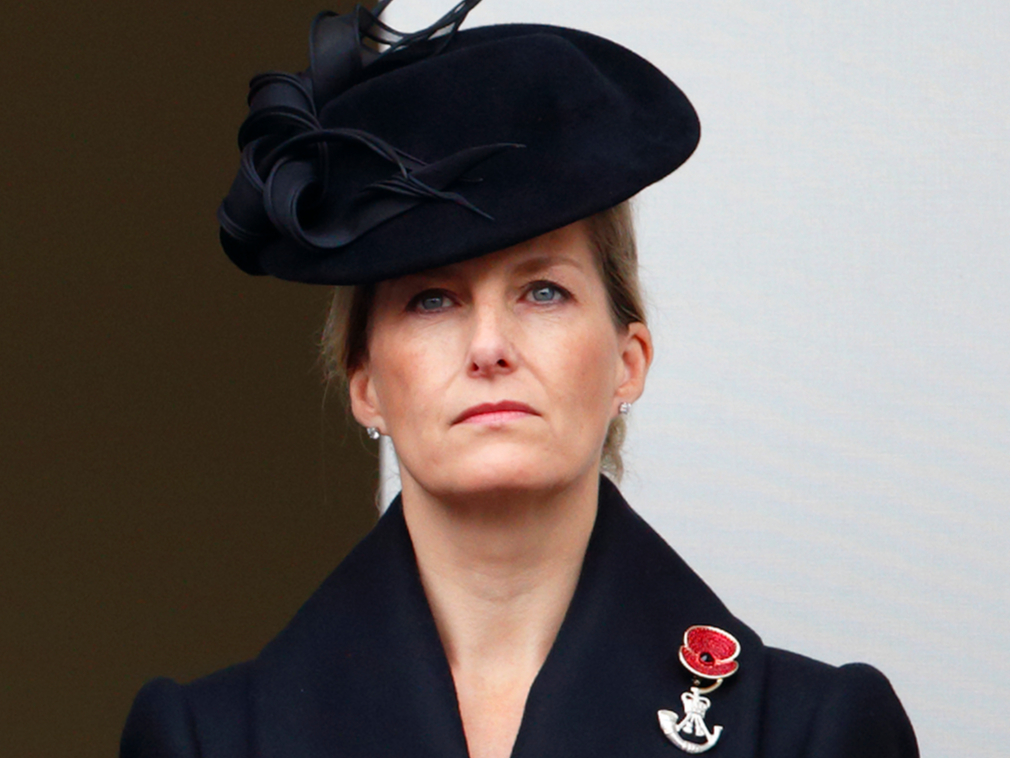 Графиня Уэссекская в день памяти, 9 ноября 2014 | marieclaire.ru