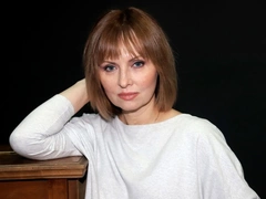 Елена Ксенофонтова сделала пластическую операцию