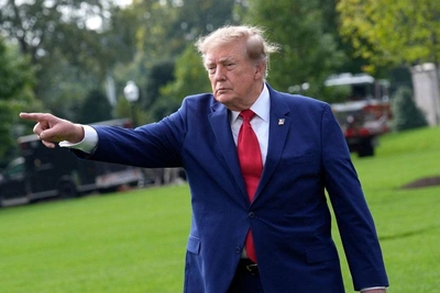 Майор ВВС США сидит в одиночке за призыв к импичменту Трампа