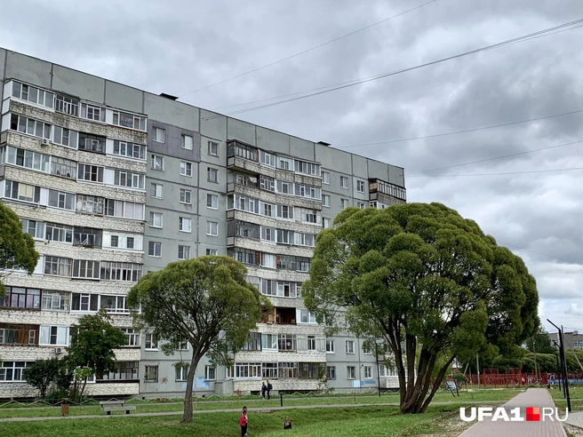 Окраина Вологды напоминала обычный спальный квартал, без всяких «приколов» в виде неблагонадежных граждан