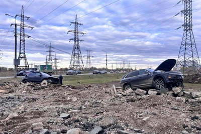 Трое пострадавших в ДТП с Mercedes на Северо-Западе Челябинска