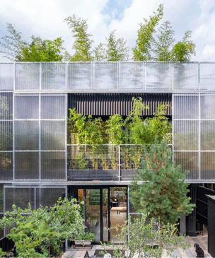 Жюри RIBA объявило проект Green House домом 2023 года