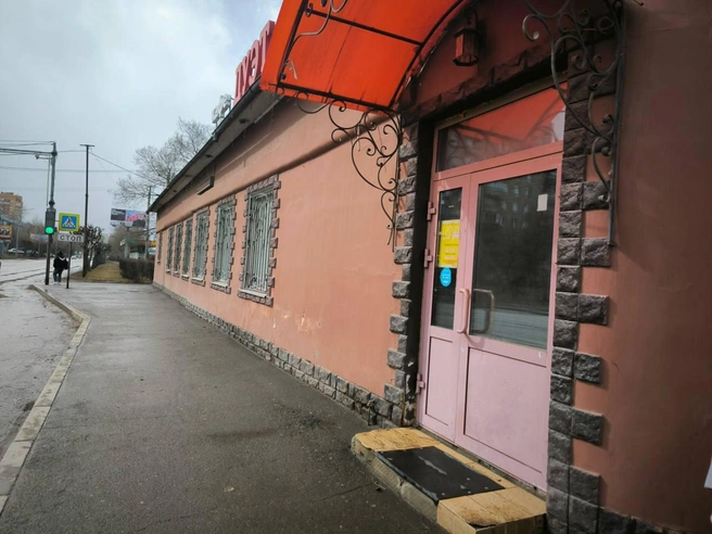 Все произошло ночью в кафе «Дуэт» на Свердловской | Источник: Прокуратура Красноярского края / Telegram