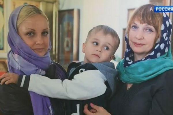 Дочь Михаила Евдокимова Анна с сыном и мамой