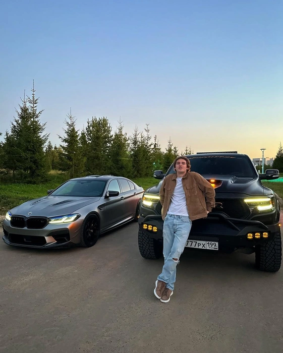 Источник: dbtsov / Instagram.com (экстремистская организация, деятельность запрещена на территории РФ)
