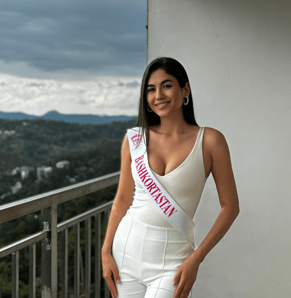 Красавица из Башкирии Илюза Исяндавлетова победила в конкурсе «Мисс Азия» в Индии