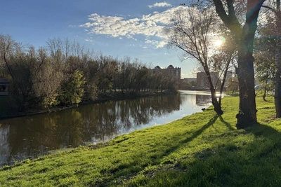 Теплые выходные с ночными заморозками в Кургане