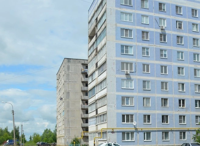 В Сасове девушка выпала из окна | ya62.ru