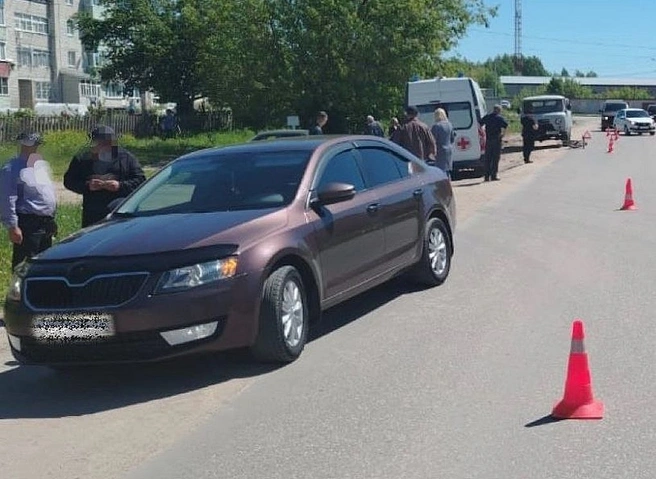 В Касимове при столкновении УАЗа, легковушки и велосипеда пострадала женщина | ya62.ru
