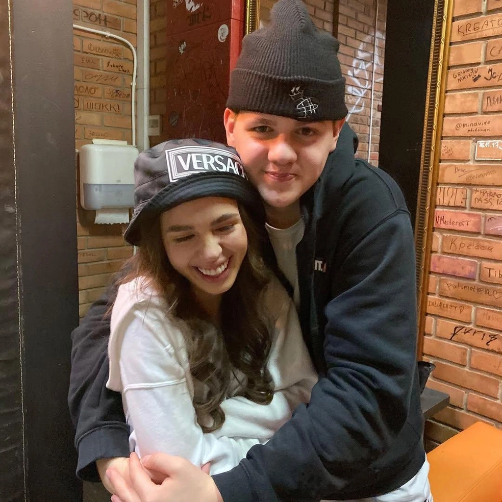 Макс с рэпершей Инстасамкой | Источник: nikmakser / Instagram.com*