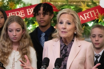 Мемуары Джилл Байден: месть пасынку и Обамам