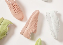Reebok Classic создали коллекцию с косметическим брендом