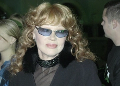 «Девки, почему же я не такая?»: Дружинина и Михайлов вспомнили, от чего страдала Гурченко