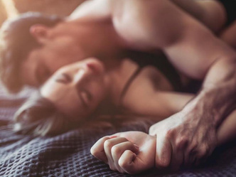 Тест: Актив, пассив или свитч — какая у вас роль в сексе?