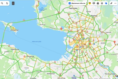 Необычные пробки в Петербурге в пятницу днем