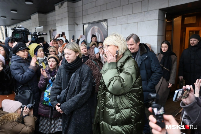 Юлия Меньшова с дочерью Таисией Гординой | Источник: Артём Устюжанин / MSK1.RU