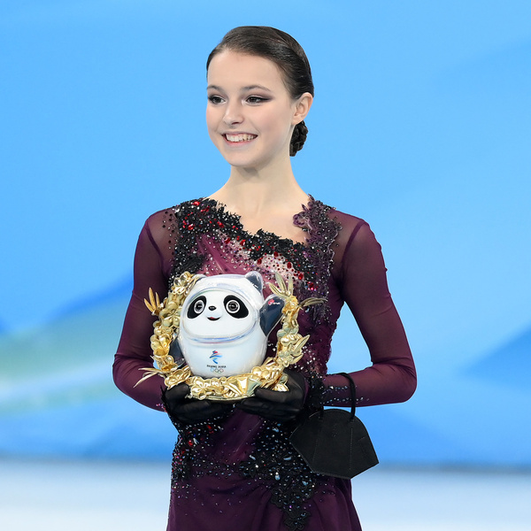Что носит в повседневной жизни фигуристка и чемпионка Олимпийских игр в Пекине 2022 Анна Щербакова