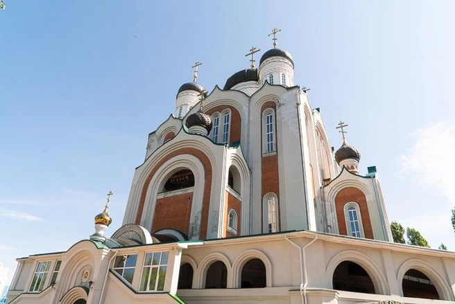 Храм был заложен в 1999 году | Источник: Храм во имя Всех святых / Vk.com