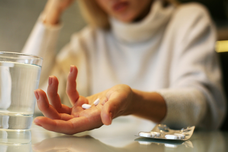 Не рискуйте здоровьем: продукты и лекарства, которые нельзя сочетать между собой