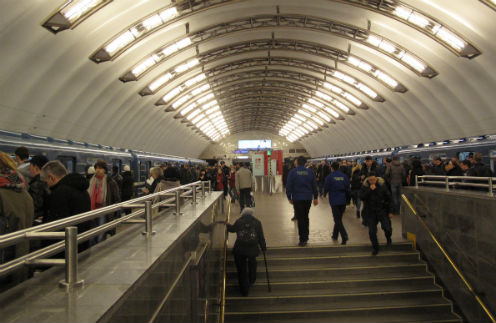 Станция метро в Санкт-Петербурге